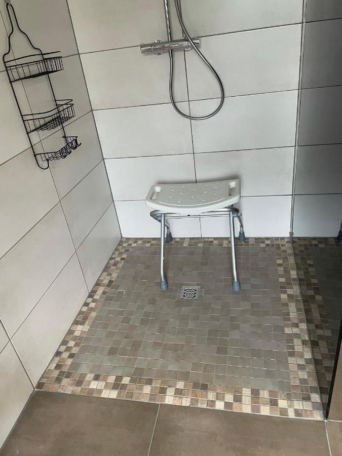 Jahn Apartment *